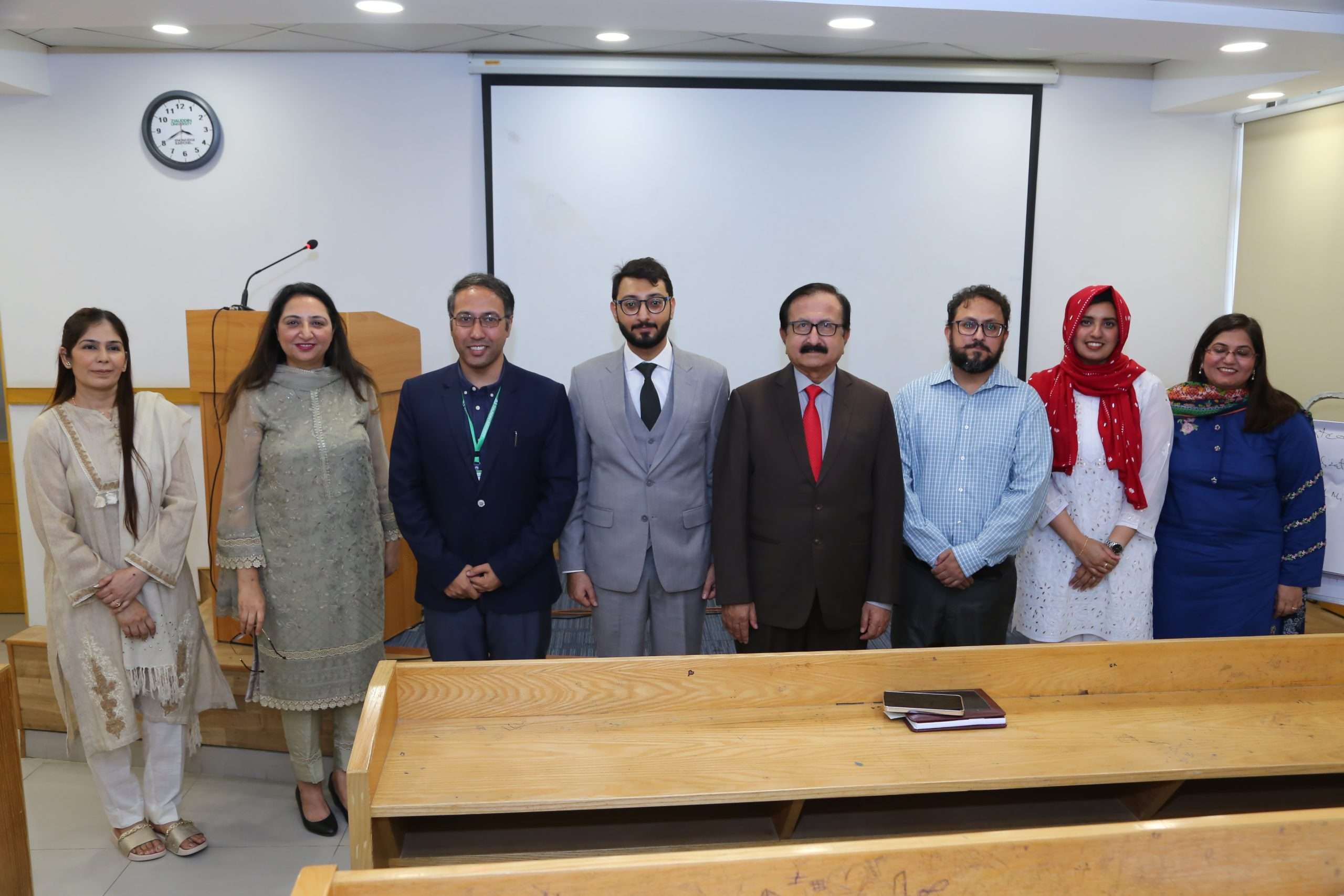 World AMR Awareness Week (WAAW) celebrated by Ziauddin University